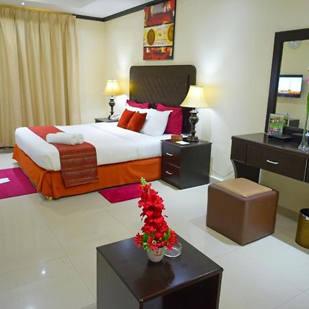 อาเลน โฮเทล อัจแมน Aparthotel อัจมาน ภายนอก รูปภาพ