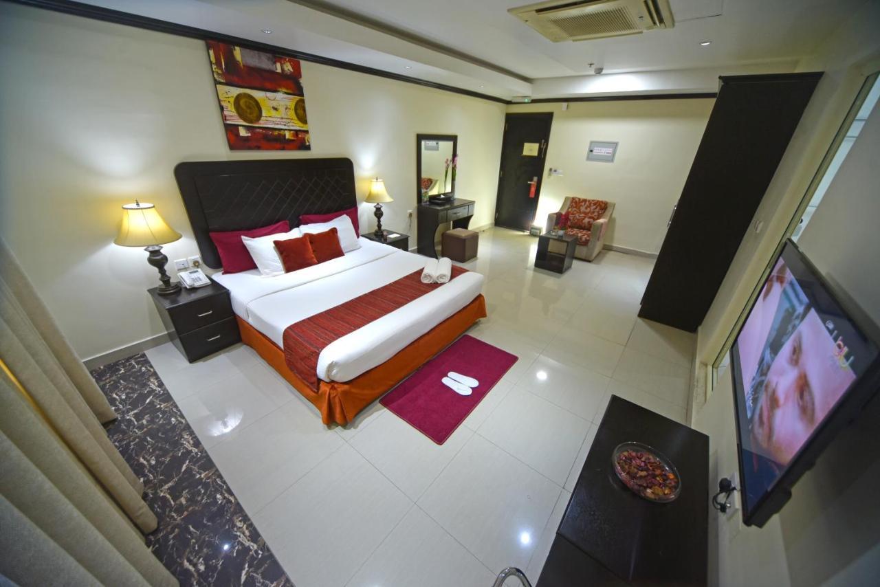 อาเลน โฮเทล อัจแมน Aparthotel อัจมาน ภายนอก รูปภาพ