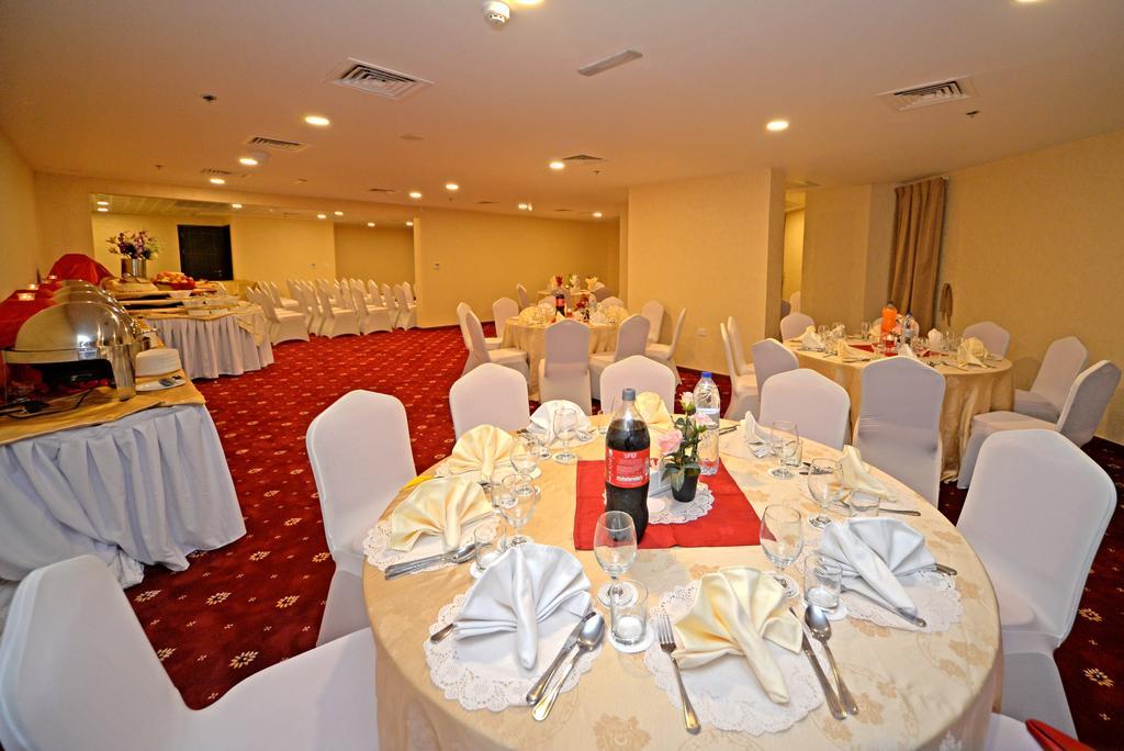 อาเลน โฮเทล อัจแมน Aparthotel อัจมาน ภายนอก รูปภาพ