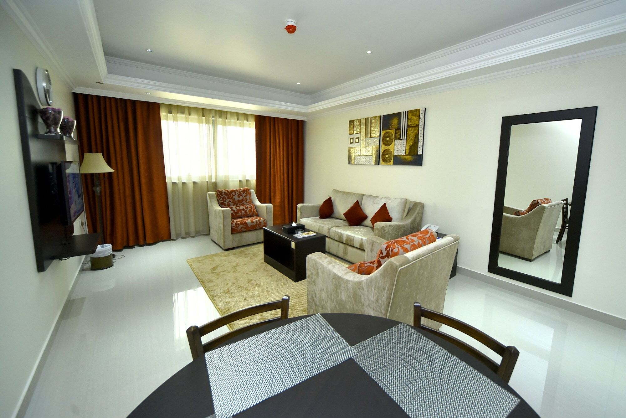 อาเลน โฮเทล อัจแมน Aparthotel อัจมาน ภายนอก รูปภาพ